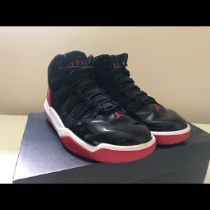 Jordan Max Aura (Red and Black)